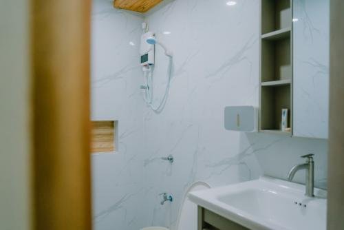 govantes_rooms-21_large